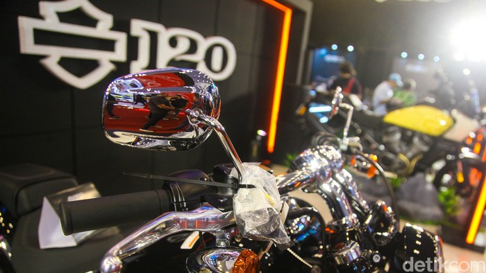 2 Moge Baru Harley Rilis di Indonesia, Lebih Mahal dari Pajero Dua versi gres Harley-Davidson melantai di GIIAS 2023, yaitu Pan America Special dan Breakout 117. Harga moge itu lebih mahal dari Pajero Sport dan Fortuner. harga motor harley davidson