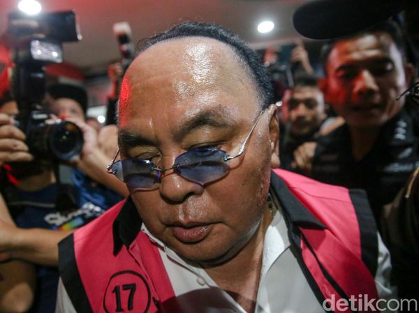 Anggota DPR Ismail Thomas Langsung Ditahan Usai jadi Tersangka