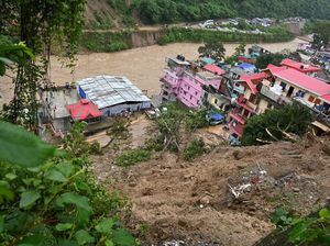 Pilu, 58 Orang Tewas dalam Banjir-Tanah Longsor di India