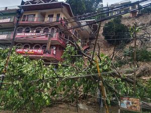 Longsor Maut di India, 44 Orang Tewas dan 70 Lainnya Hilang Longsor Maut di India, 44 Orang Tewas dan 70 Lainnya Hilang