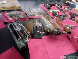 Karyawan KAI Tersangka Teroris Punya Pen Gun, Bisa Tembak Peluru Jarak Dekat