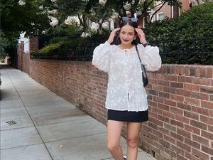 7 Gaya Enzy Storia Setelah Jadi Istri Diplomat, Lebih Sering Tampil Minimalis