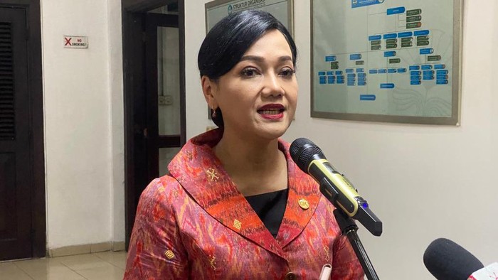 Kepala Eksekutif Pengawas Perilaku Pelaku Usaha Jasa Keuangan, Edukasi dan Pelindungan Konsumn, Friderica Widyasari Dewi.