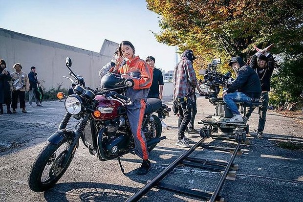 Lee Si Young di drama Sweet Home /Foto: instagram.com/leesiyoung38 lee si young