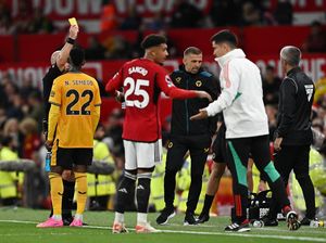 Wasit yang Pimpin Laga MU Vs Wolves Diistirahatkan