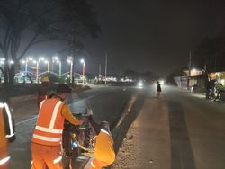 Pembuatan Marka Jl Perancis Kabupaten Tangerang Capai 65%