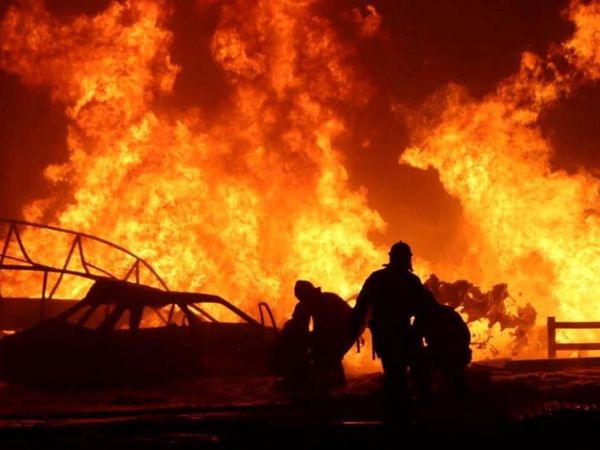 Ledakan Pom Bensin Rusia Tewaskan 25 Orang