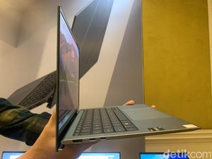 Begini Tampak Laptop Tertipis di Dunia Milik Asus, Harga Mulai Rp 23 Jutaan Begini Tampak Laptop Tertipis di Dunia Milik Asus, Harga Mulai Rp 23 Jutaan