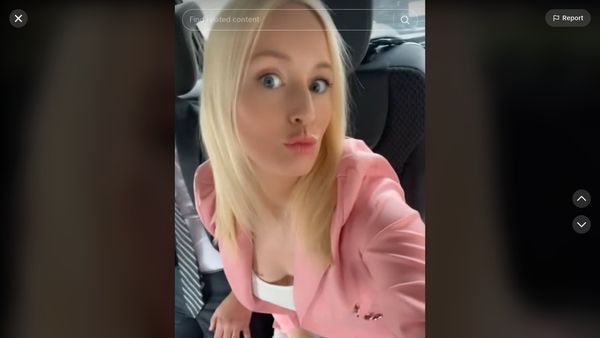 Penampakan Wanita yang Jadi Nenek di Usia 34 Tahun
