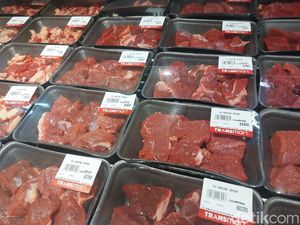Serbuuu! Daging Sapi Dijual Murah-meriah di Transmart Full Day Sale