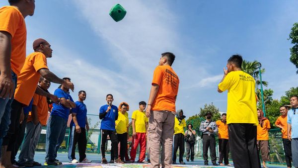 Seru! Warga Binaan Ikuti Lomba Ular Tangga Pancasila