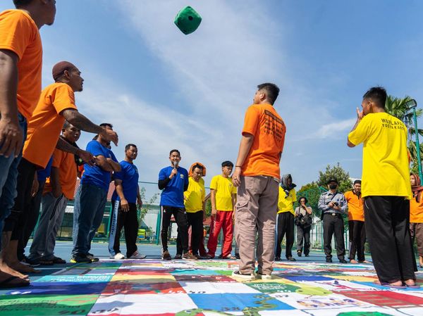 Seru! Warga Binaan Ikuti Lomba Ular Tangga Pancasila