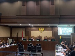 Hakim Heran Denda Konsorsium Proyek BTS Menciut dari Rp 346 M Jadi Rp 87 M