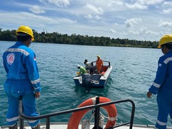 Detik-detik Kapal Bawa 215 Ton BBM Tenggelam gegara Tabrakan di Sorong