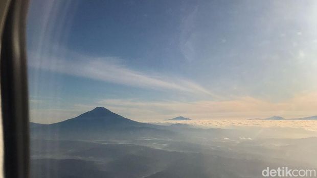 Unggahan Tiktokers, Sheena (25), soal perbedaan kondisi langit di Jakarta dengan Yogyakarta viral di medsos. Dia mengaku sampai kaget dan merinding. (dok Pribadi/Sheena)