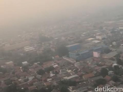 Unggahan Tiktokers, Sheena (25), soal perbedaan kondisi langit di Jakarta dengan Yogyakarta viral di medsos. Dia mengaku sampai kaget dan merinding. (dok Pribadi/Sheena)