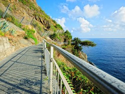 Via dellAmore Alias Jalan Cinta di Italia Dibuka Lagi, tapi Ada Syaratnya