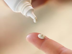 Nah Loh! Ini Sanksi BPOM Buat Produsen yang Edarkan Sunscreen SPF Palsu Nah Loh! Ini Sanksi BPOM Buat Produsen yang Edarkan Sunscreen SPF Palsu