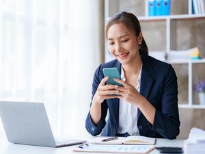 Ini Tips Mengembangkan Karier di Tengah Gempuran AI ala Alumnus Unair Ini Tips Mengembangkan Karier di Tengah Gempuran AI ala Alumnus Unair