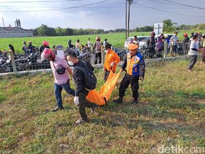 Biker Tewas Tabrakkan Diri ke KA Jayakarta di Jombang Biker Tewas Tabrakkan Diri ke KA Jayakarta di Jombang