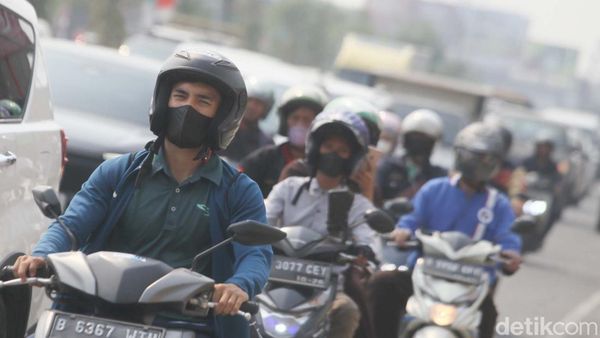 Duh! Kualitas Udara Tangsel Terburuk di Indonesia Sore Ini