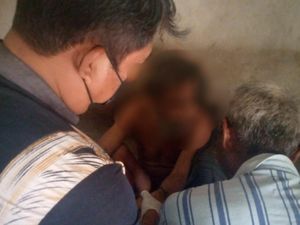 Pilu Pria ODGJ Klaten Dirantai gegara Sering Kabur hingga Ditabrak Orang