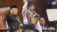 Filosofi Tenun Ikat Baju Adat Tanimbar yang Dipakai Jokowi