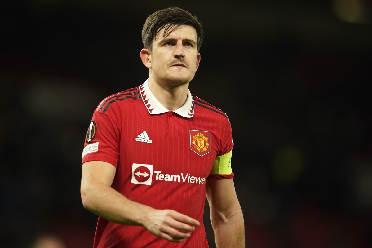 Harry Maguire disarankan cabut dari Manchester United. (Foto: Dave Thompson/AP)