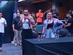 Latihan Tinju Bareng Nora, Jerinx: Kerap Dijadikan Samsak