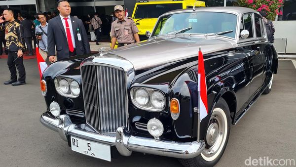 Ini Mobil Mewah Tunggangan Bamsoet ke Sidang Tahunan yang Harganya Ngagetin