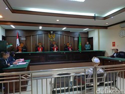 Kiai Fahim Mawardi Terdakwa Pencabulan di Jember Divonis 8 Tahun Bui