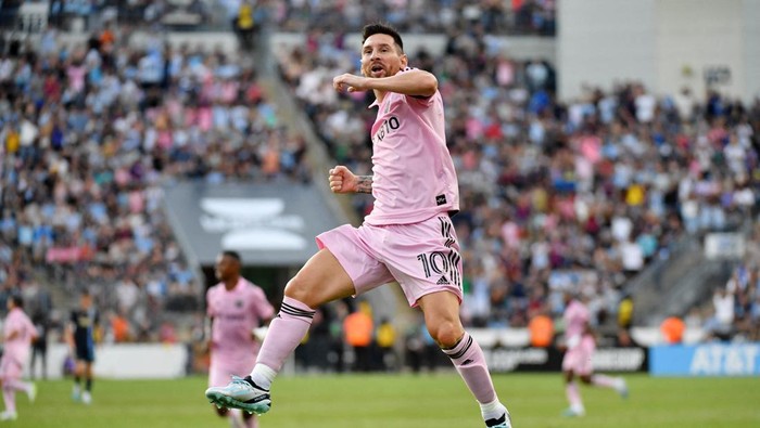 Aug 15, 2023; Chester, PA, USA; Inter Miami CF forward Lionel Messi (10) celebrates after scoring a goal against the Philadelphia Union during the first half at Subaru Park. Mandatory Credit: Eric Hartline-USA TODAY Sports