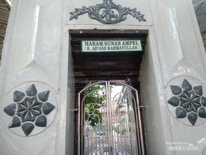 Mengenal Wisata Religi Sunan Ampel Kampung Arab di Surabaya Mengenal Wisata Religi Sunan Ampel Kampung Arab di Surabaya