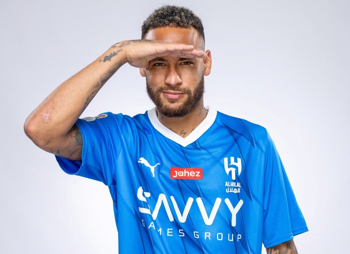 Neymar Soccer Football - Neymar signs for Al Hilal - Paris, France - August 15, 2023 Al Hilal's new signing Neymar poses in their shirt after signing Al Hilal Sports Club/Handout via REUTERS??ATTENTION EDITORS - THIS IMAGE HAS BEEN SUPPLIED BY A THIRD PARTY. NO RESALES. NO ARCHIVES