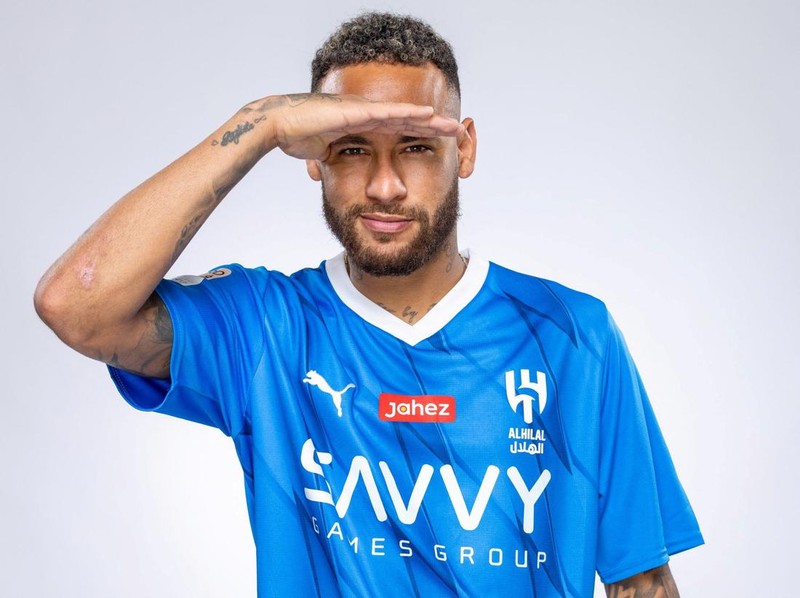 Soccer Football - Neymar signs for Al Hilal - Paris, France - August 15, 2023 Al Hilal's new signing Neymar poses in their shirt after signing Al Hilal Sports Club/Handout via REUTERS??ATTENTION EDITORS - THIS IMAGE HAS BEEN SUPPLIED BY A THIRD PARTY. NO RESALES. NO ARCHIVES