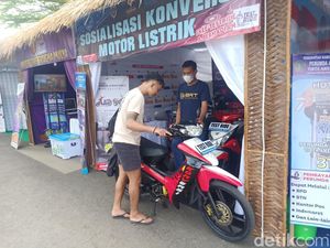 Montir hingga Guru Dilatih Jadi Ahli Utak-atik Motor BBM ke Listrik Montir hingga Guru Dilatih Jadi Ahli Utak-atik Motor BBM ke Listrik