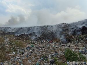 3 Hari TPA Sukawinatan Terbakar, Polisi Dalami Dugaan Unsur Kesengajaan 3 Hari TPA Sukawinatan Terbakar, Polisi Dalami Dugaan Unsur Kesengajaan