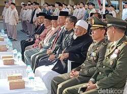 Abu Bakar Baasyir Ikuti Upacara HUT RI di Ponpes Al Mukmin Ngruki Sukoharjo