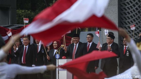 Jejak Perry Warjiyo di BI Berakhir dengan Pengunduran Diri
