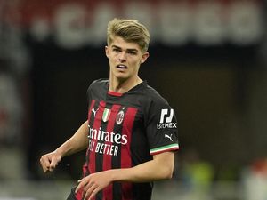 Atalanta Pinjam De Ketelaere dari AC Milan