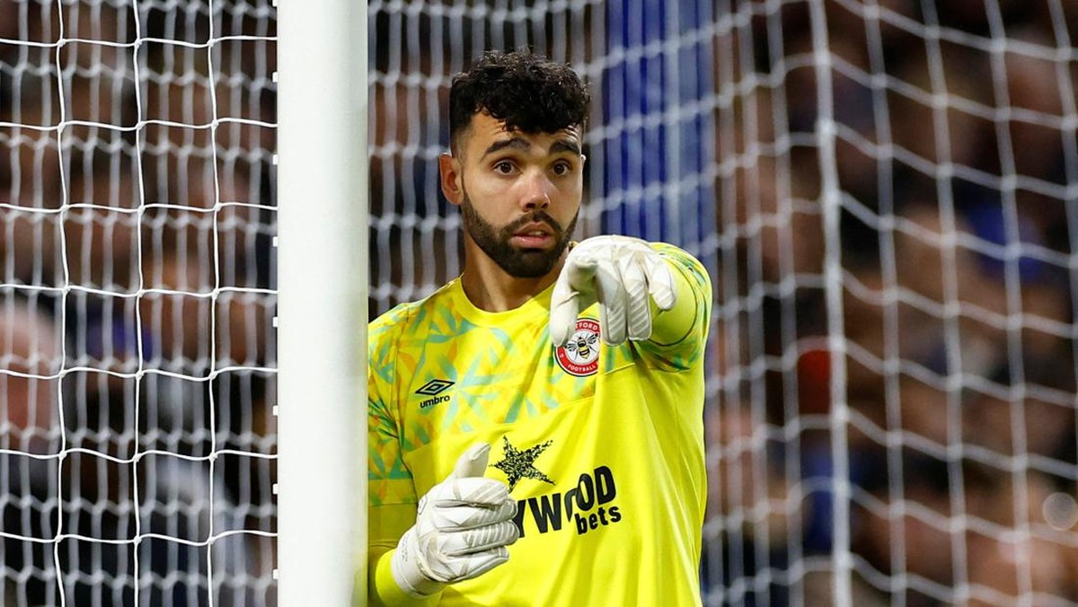 David Raya bakal jadi kiper nomor 1 Arsenal (Action Images via Reuters/PETER CZIBORRA)