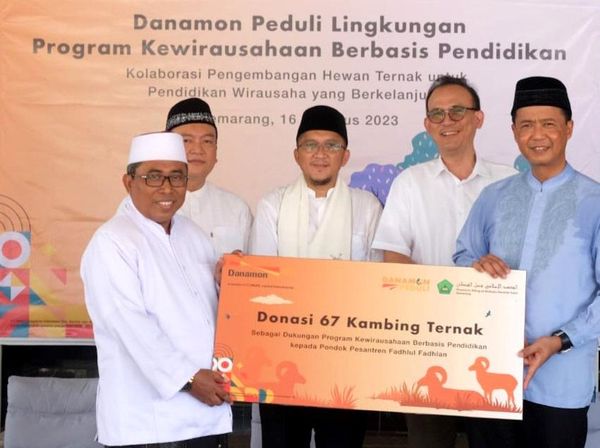 Donasi Kambing Ternak untuk Berwirausaha