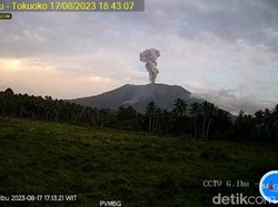 Gunung Ibu di Halmahera Barat Erupsi, Warga Diimbau Jauhi Radius 2 Km