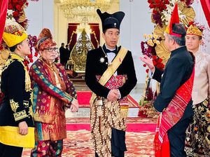 Upacara HUT ke-78 RI, Jokowi Pakai Ageman Songkok Singkepan Ageng