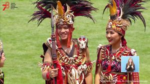 7 Ekspresi Lucu Kaesang Menang Busana Terbaik, Dapat Sepeda dari Jokowi