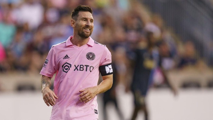 Inter Miamis Lionel Messi reacts during the Leagues Cup semifinals soccer match against the Philadelphia Union, Tuesday, Aug. 15, 2023, in Chester, Pa. Inter Miami won 4-1. (AP Photo/Chris Szagola)