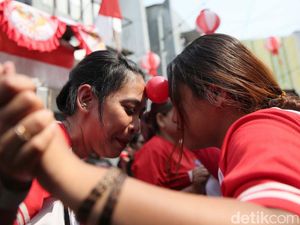 Lomba Joget Bola hingga Tangkap Belut Meriahkan HUT RI
