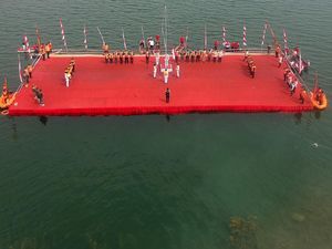 Melihat Lagi Upacara HUT ke-78 RI di Berbagai Daerah Indonesia Melihat Lagi Upacara HUT ke-78 RI di Berbagai Daerah Indonesia