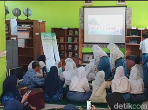 Siswanya Jadi Paskibraka Nasional, SMAN 1 Geger Madiun Gelar Nobar Siswanya Jadi Paskibraka Nasional, SMAN 1 Geger Madiun Gelar Nobar