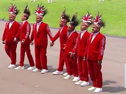 Grup Musik Bimbingan PYCH M.A.C Hibur Jokowi di Istana Negara